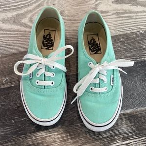 VANS Authentic
